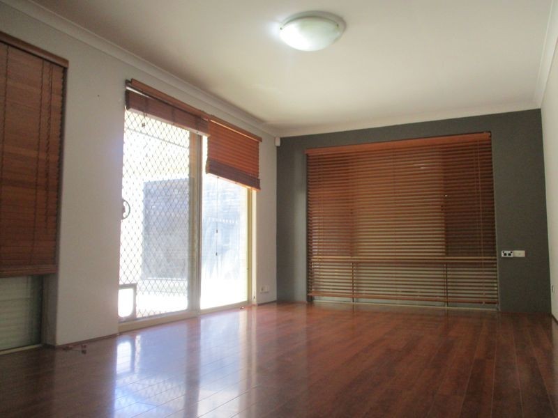 330 Illawarra Crescent, Ballajura WA 6066