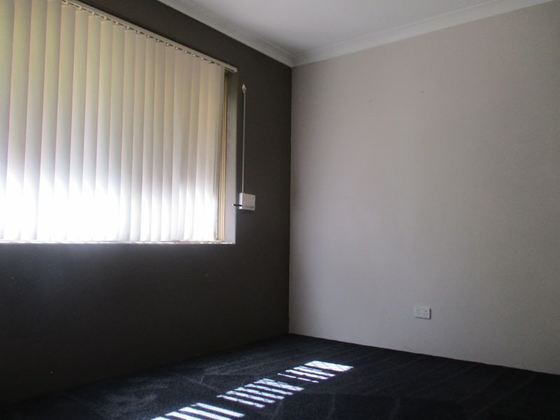 330 Illawarra Crescent, Ballajura WA 6066