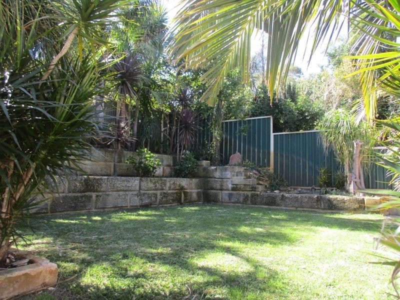 330 Illawarra Crescent, Ballajura WA 6066