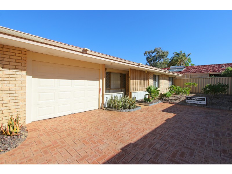 8/23 Cromwell Road, Alexander Heights WA 6064