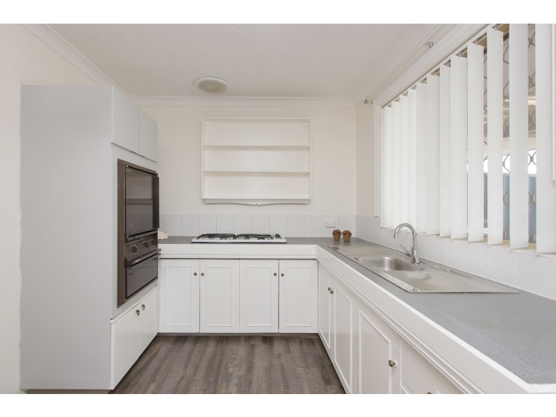 8/23 Cromwell Road, Alexander Heights WA 6064