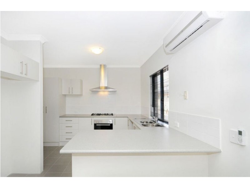 15 Ollave Circuit, Aveley WA 6069