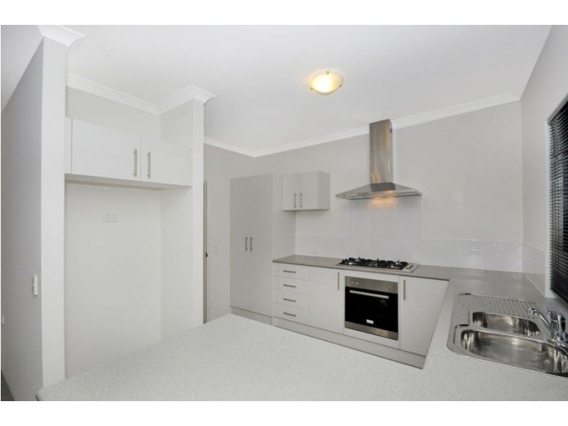 15 Ollave Circuit, Aveley WA 6069