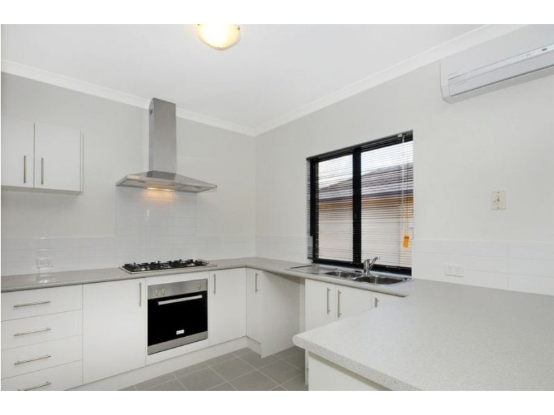 15 Ollave Circuit, Aveley WA 6069