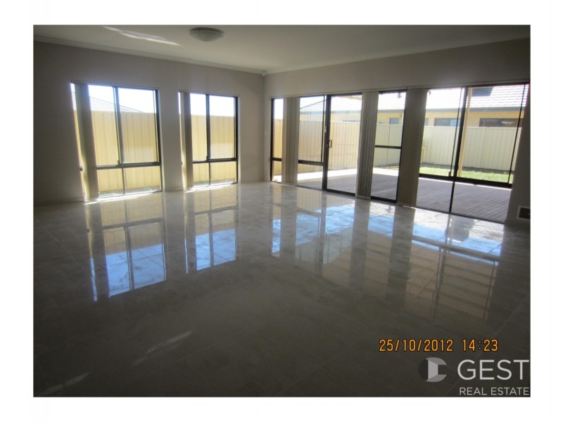 65 Hennessey Drive, Ashby WA 6065
