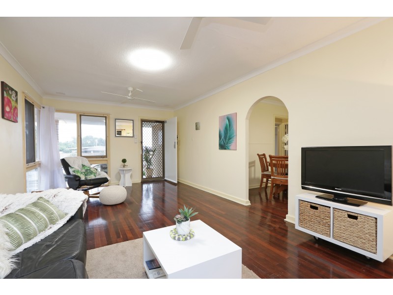 90 CASSERLEY AVENUE, Girrawheen WA 6064