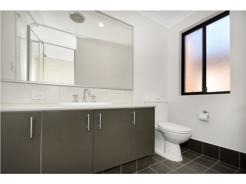 11A Ungaroo Road, Westminster WA 6061