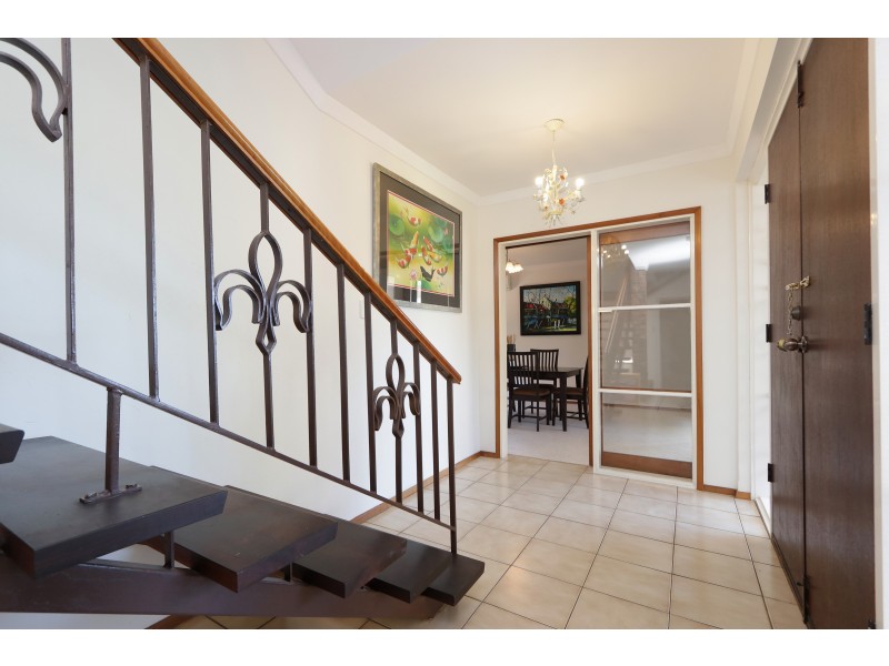 9 SALAR PLACE, Dianella WA 6059