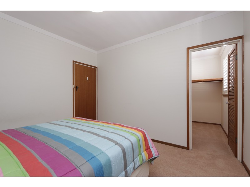 9 SALAR PLACE, Dianella WA 6059