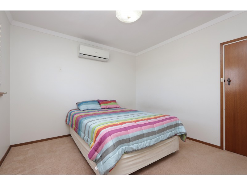 9 SALAR PLACE, Dianella WA 6059