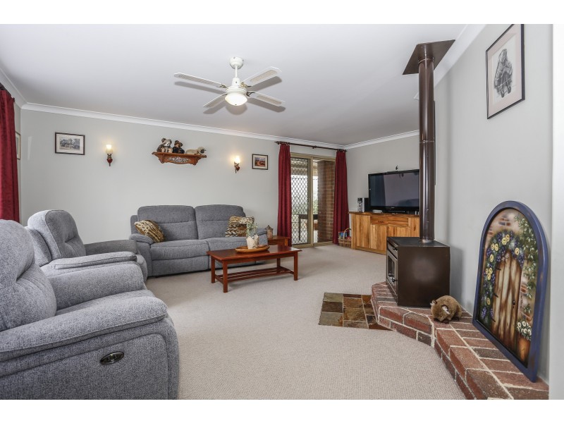 7 FALCON CLOSE, Ballajura WA 6066