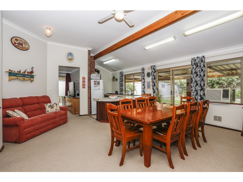 7 FALCON CLOSE, Ballajura WA 6066