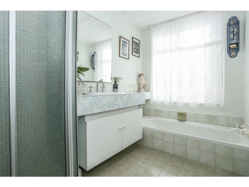 7 FALCON CLOSE, Ballajura WA 6066