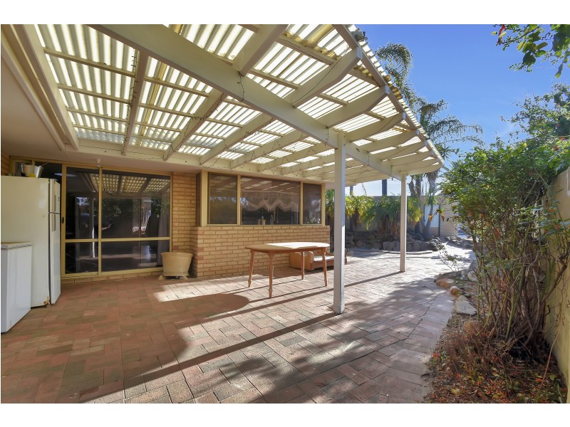 10 VARINA COURT, Alexander Heights WA 6064