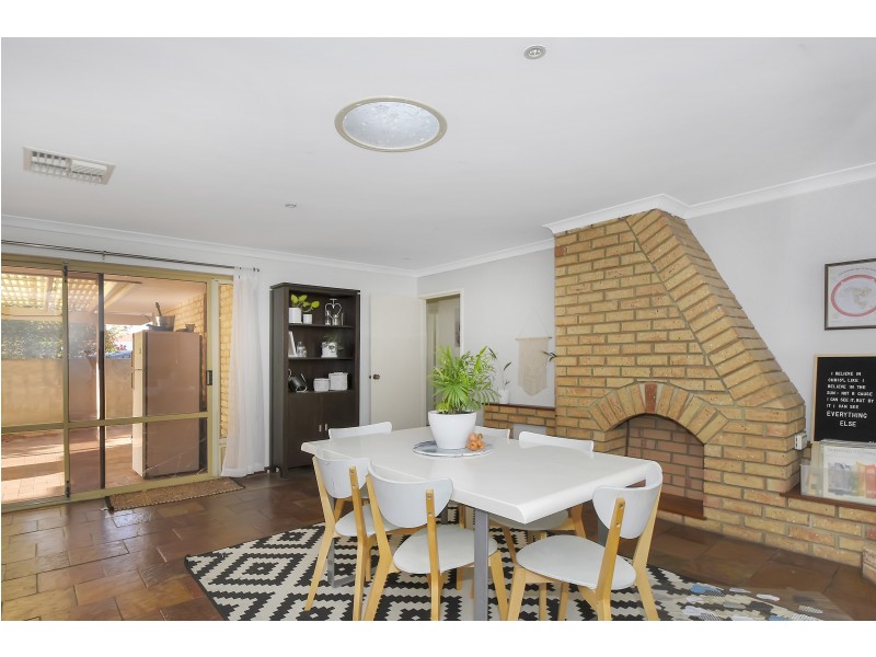 10 VARINA COURT, Alexander Heights WA 6064