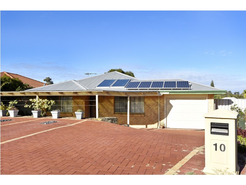 10 FREYLER COURT, Alexander Heights WA 6064