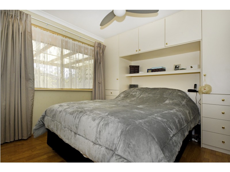 10 FREYLER COURT, Alexander Heights WA 6064