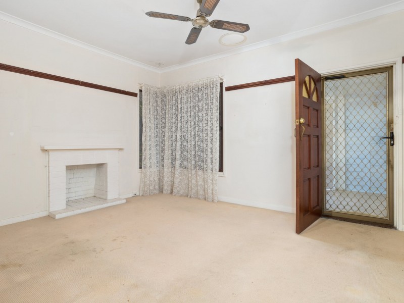 13 HAWKINS STREET, Embleton WA 6062