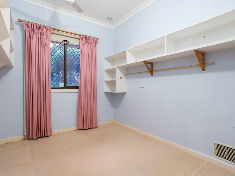 13 HAWKINS STREET, Embleton WA 6062