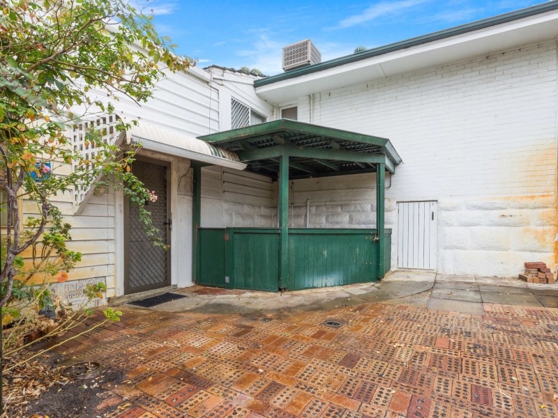 13 HAWKINS STREET, Embleton WA 6062