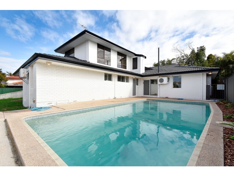 12 SEYMOUR AVENUE, Dianella WA 6059