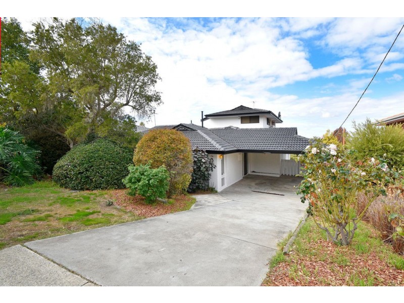 12 SEYMOUR AVENUE, Dianella WA 6059