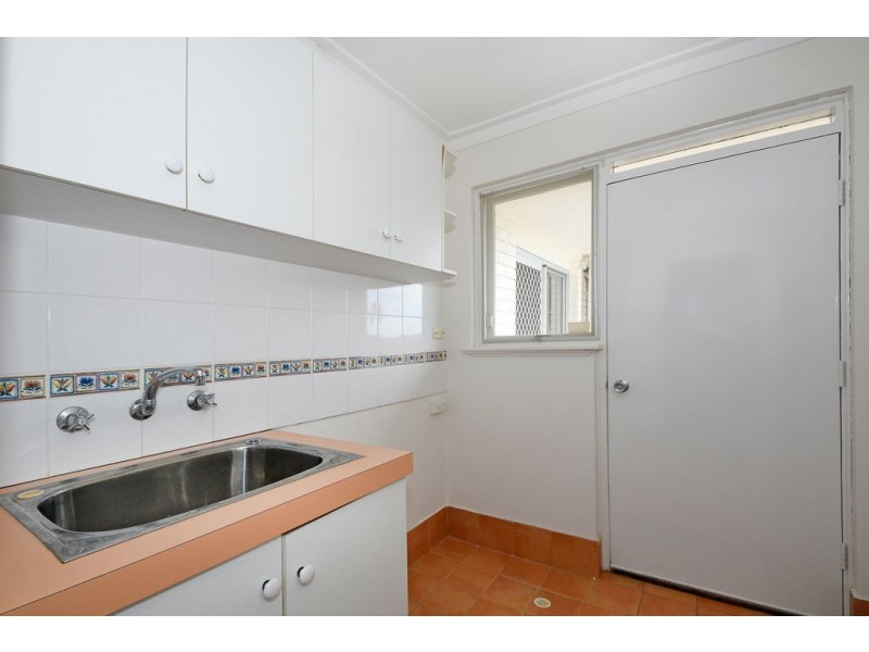 12 SEYMOUR AVENUE, Dianella WA 6059