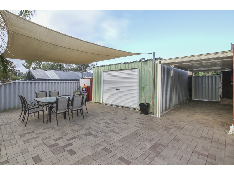 18 ROXWELL WAY, Girrawheen WA 6064