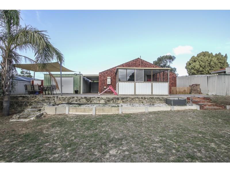 18 ROXWELL WAY, Girrawheen WA 6064