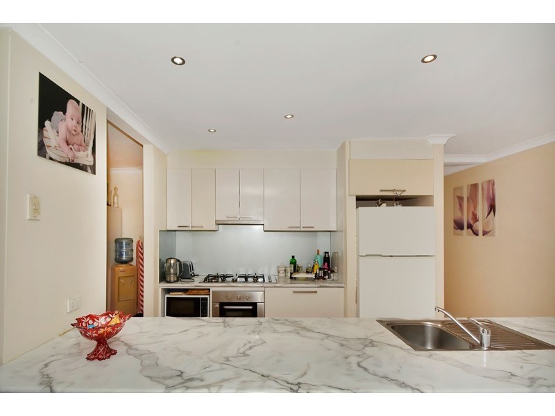 34 BERKLEY ROAD, Marangaroo WA 6064