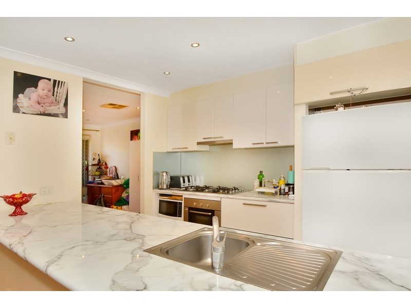 34 BERKLEY ROAD, Marangaroo WA 6064