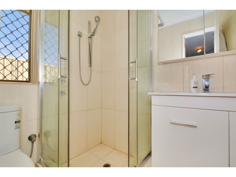 34 BERKLEY ROAD, Marangaroo WA 6064