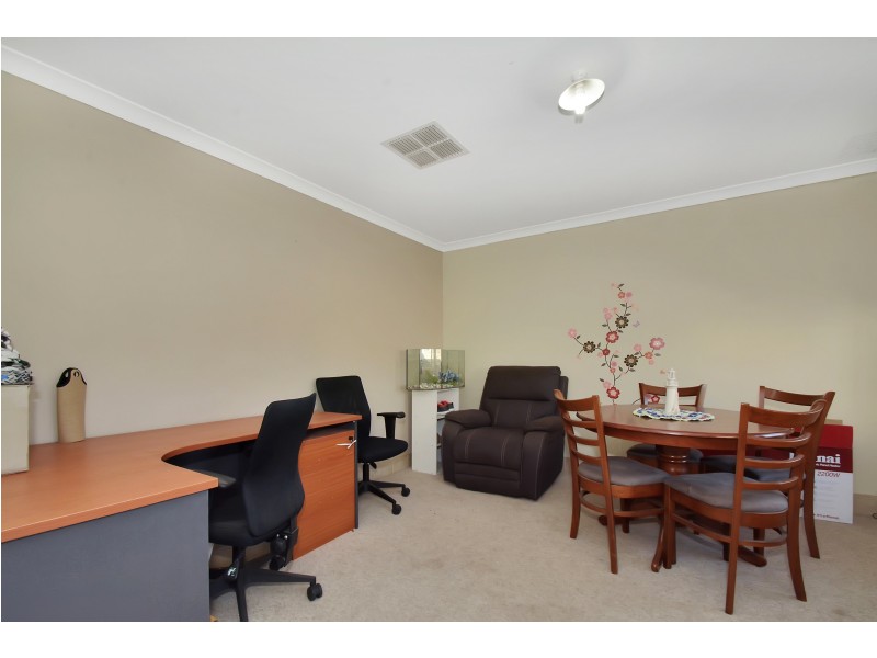 19 Rocklea Crescent, Ellenbrook WA 6069