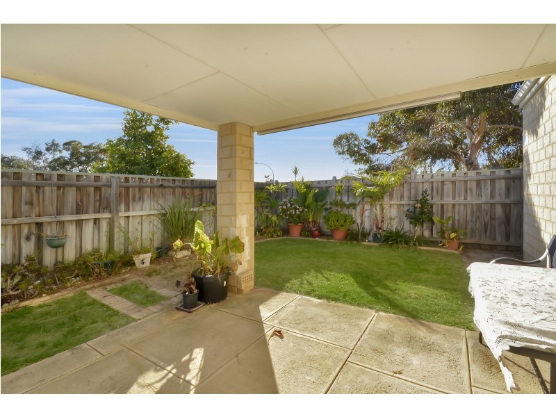 19 Rocklea Crescent, Ellenbrook WA 6069