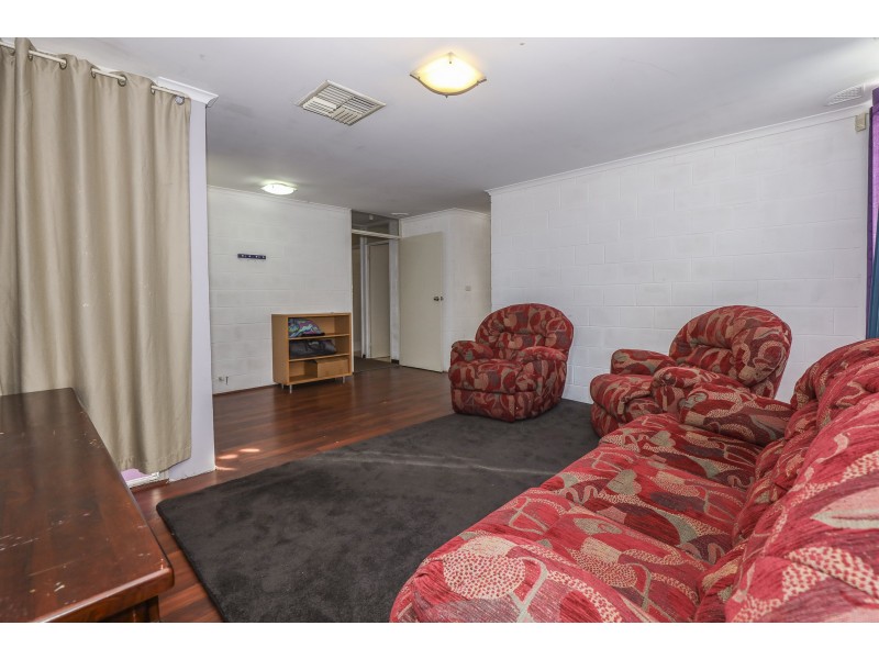 36 BRECKNOCK WAY, Girrawheen WA 6064