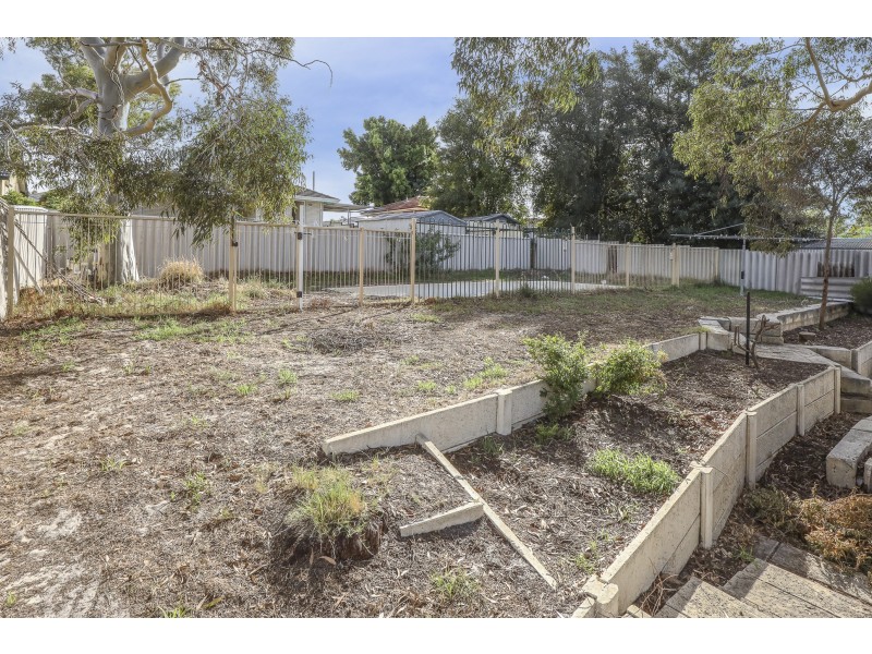 36 BRECKNOCK WAY, Girrawheen WA 6064
