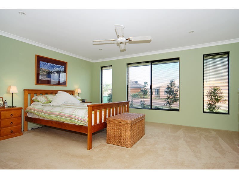 19 James Gilmour Way, Darch WA 6065