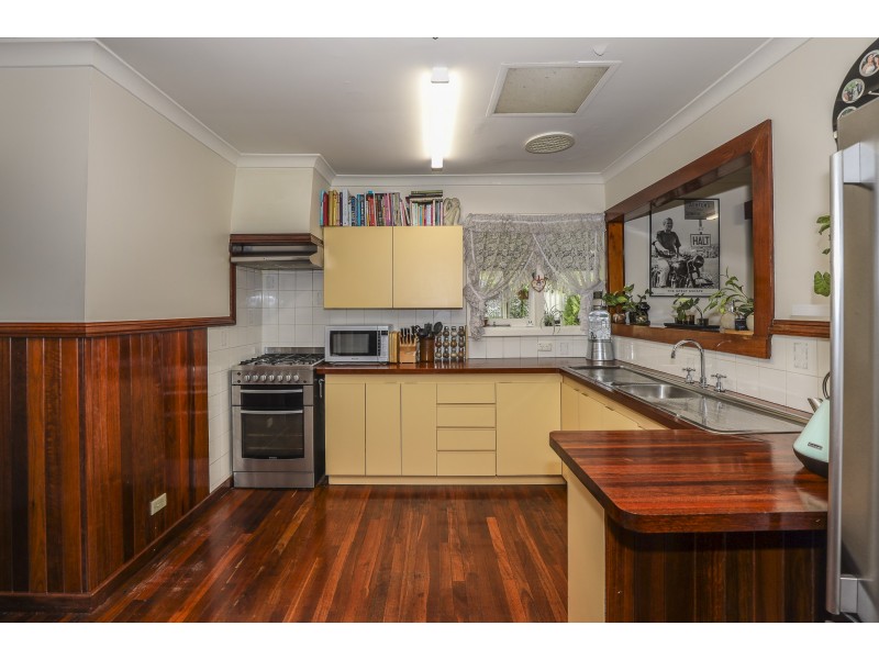 214 MARANGAROO DRIVE, Girrawheen WA 6064