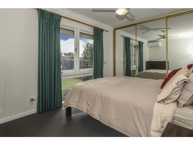 214 MARANGAROO DRIVE, Girrawheen WA 6064