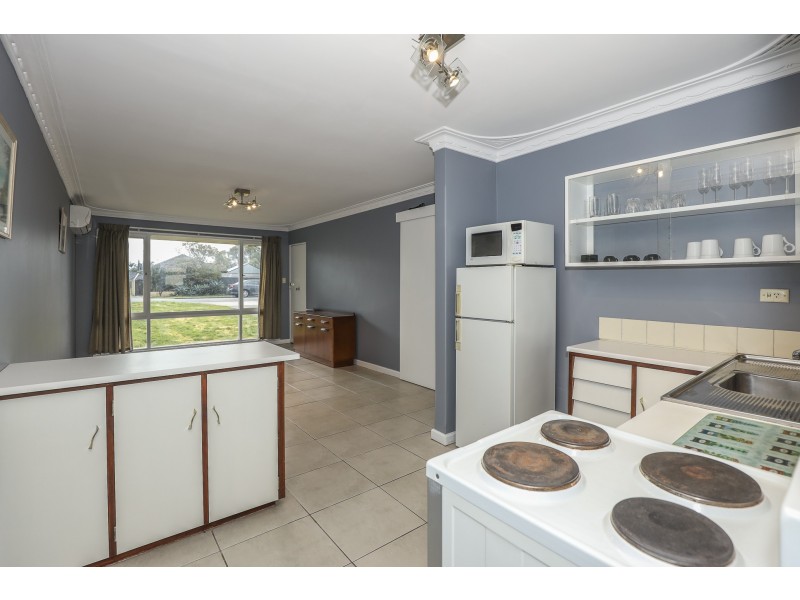 16B Cameron Street, Embleton WA 6062