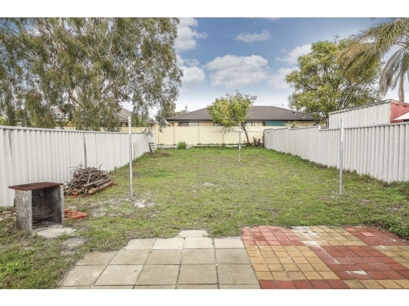 16B Cameron Street, Embleton WA 6062