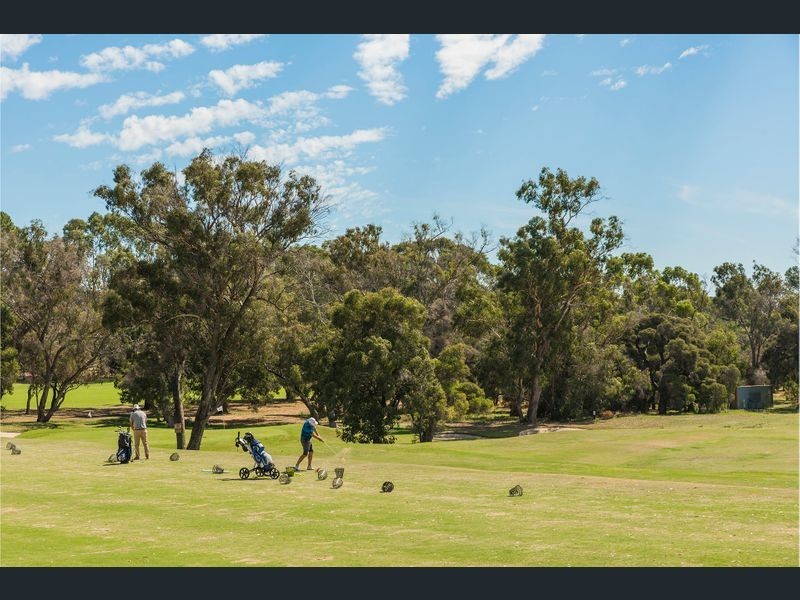 32 HOMER STREET, Dianella WA 6059