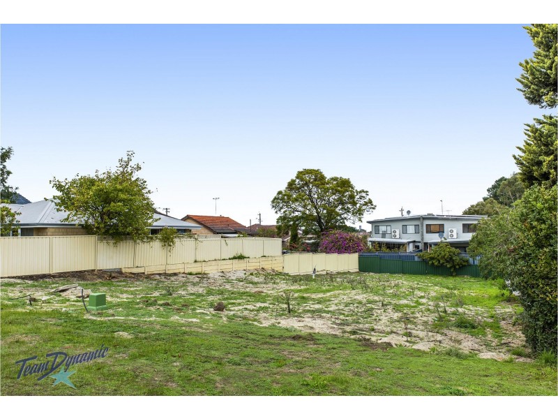 1 BROMLEY STREET, Embleton WA 6062