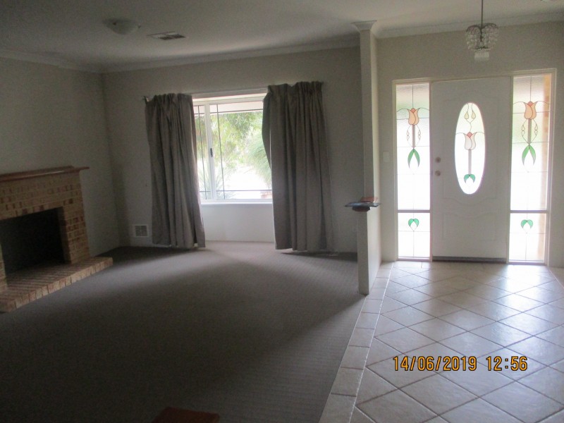 9 JAMES SPIERS DRIVE, Wanneroo WA 6065