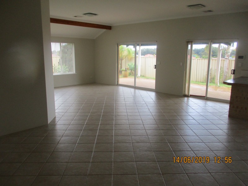 9 JAMES SPIERS DRIVE, Wanneroo WA 6065