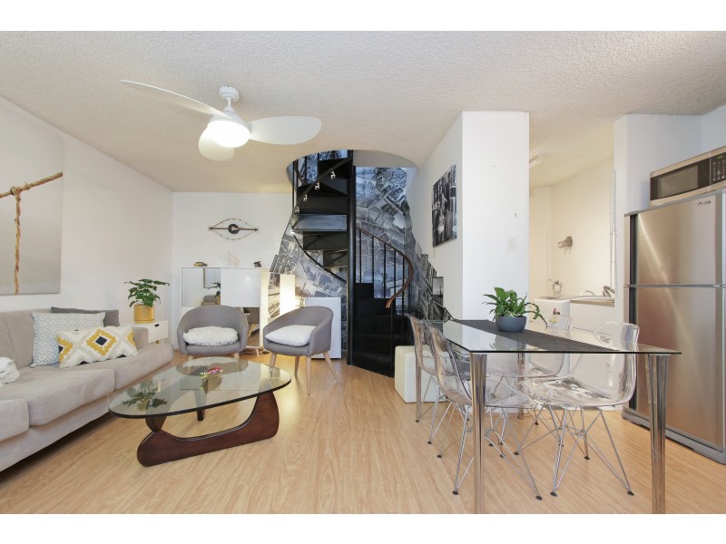 5/246 Flinders Street, Yokine WA 6060