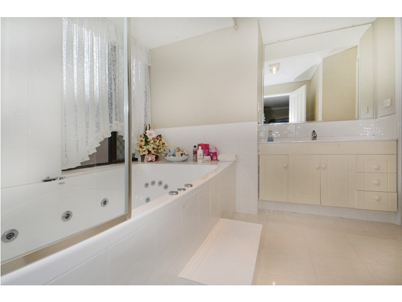 3 BIRDLAND LANE, Ballajura WA 6066
