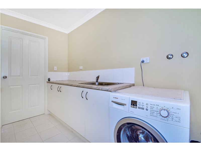 3 BIRDLAND LANE, Ballajura WA 6066