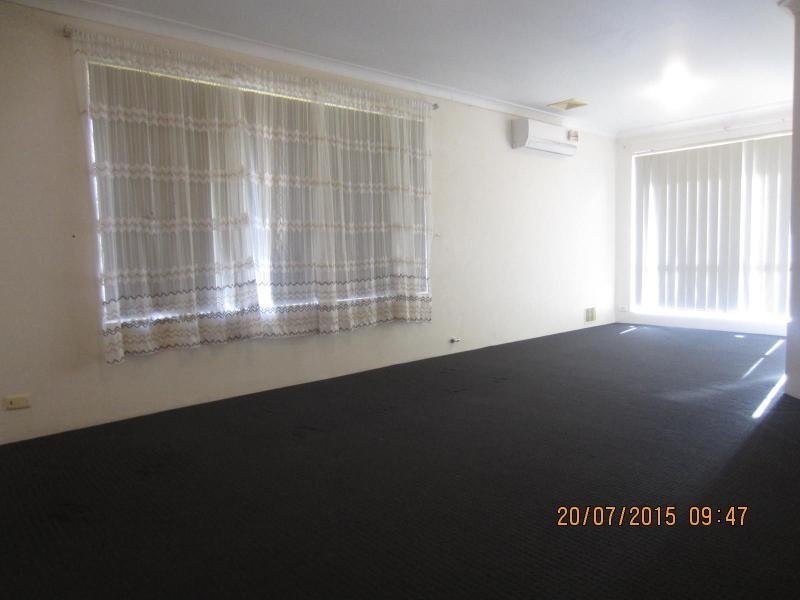 24 Vista Parade, Ballajura WA 6066