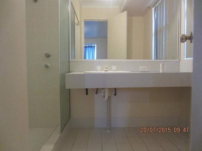 24 Vista Parade, Ballajura WA 6066